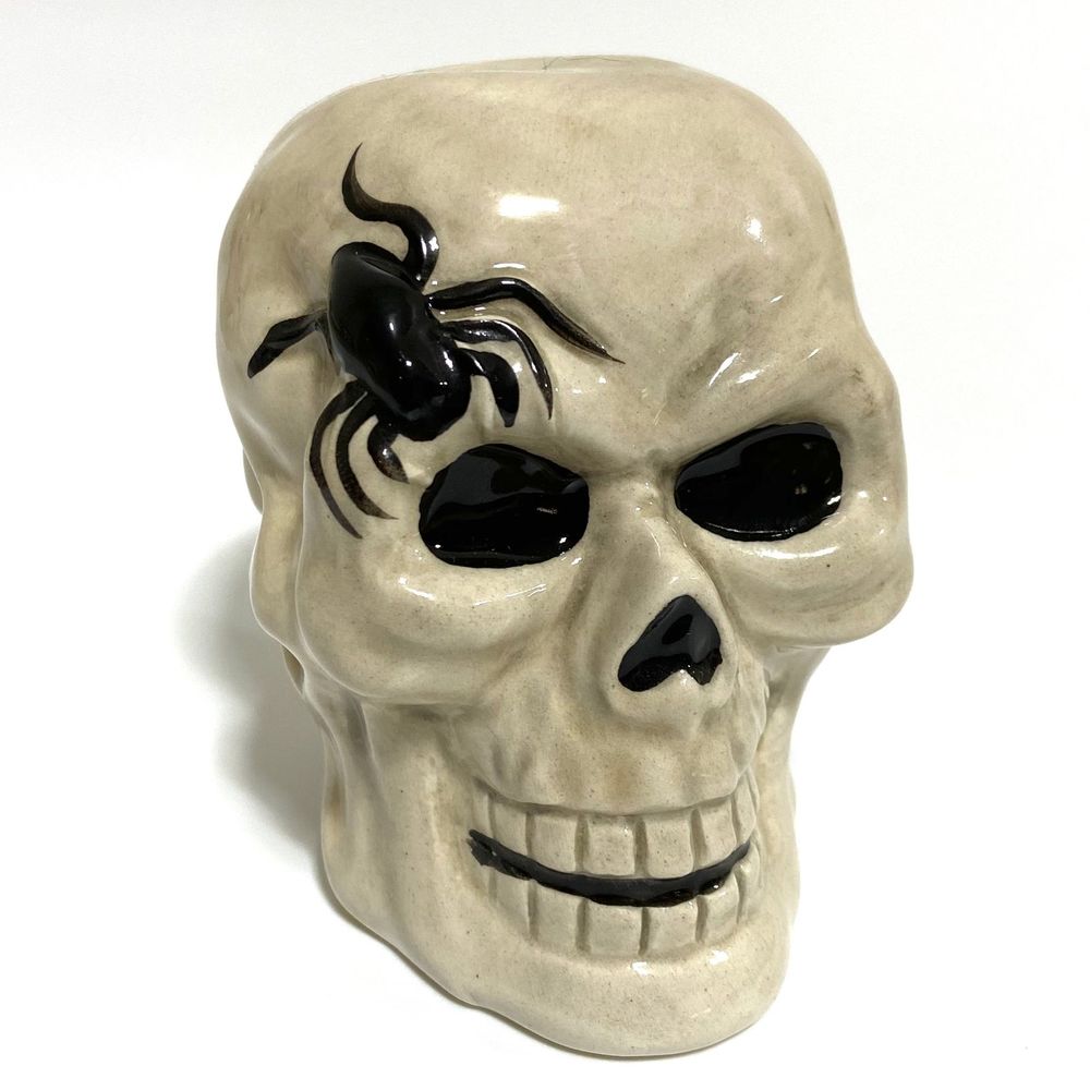 Skull Salt Pepper Shakers Blue Sky Halloween NEW - Picture 13 of 13
